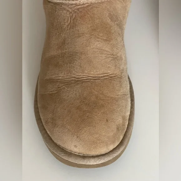 Classic Tall Uggs - Picture 7 of 11